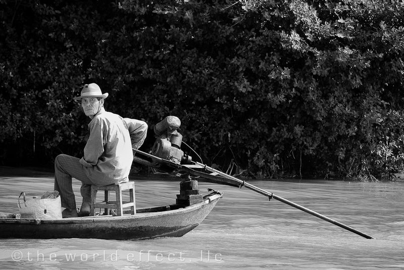 Mekong+delta+river+boat